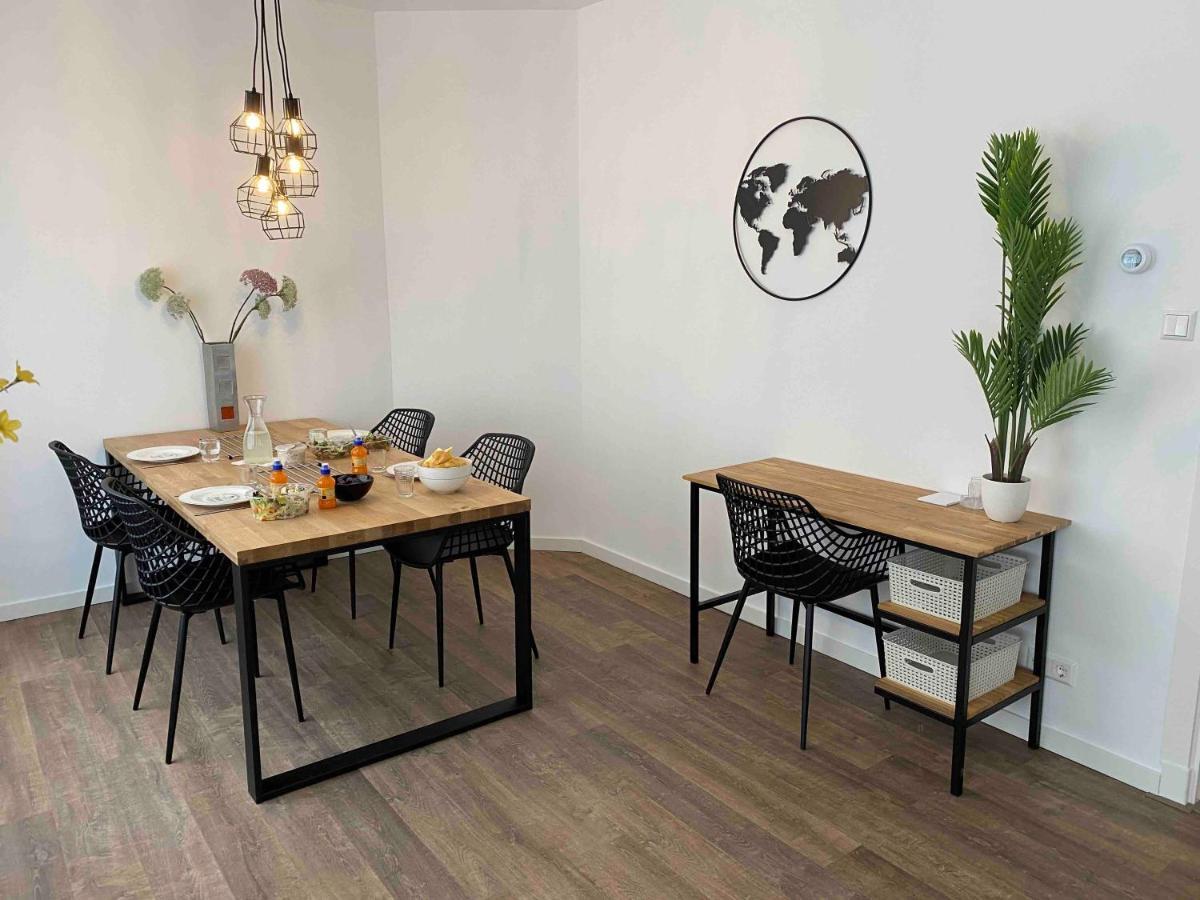 Haagshuisje- Eigen Appartement, Dichtbij Alles, Stijlvol Воорбург Екстериор снимка